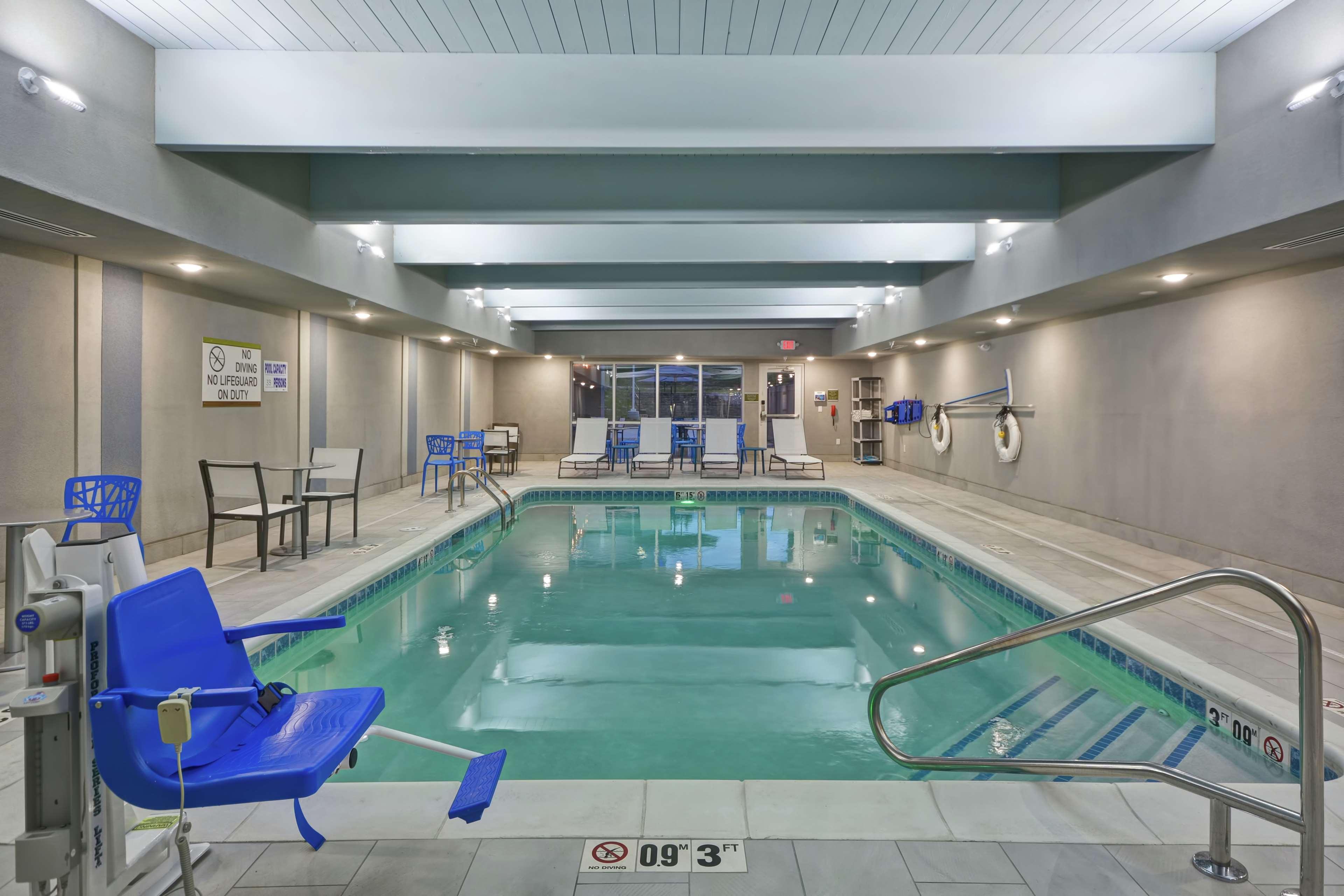 Home2 Suites By Hilton Grand Rapids North Walker Zewnętrze zdjęcie